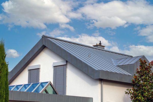 Aluminum Roof Repair in Hartford