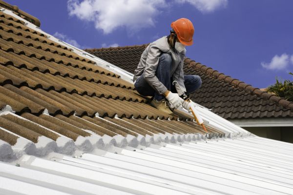 Roof Sealant Service in Hartford