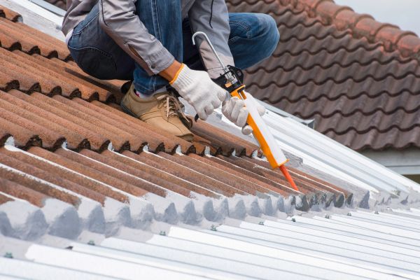 Tile Roof Sealing in Hartford