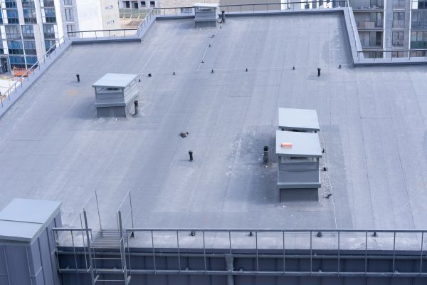 Single Ply Roof Installation in Hartford